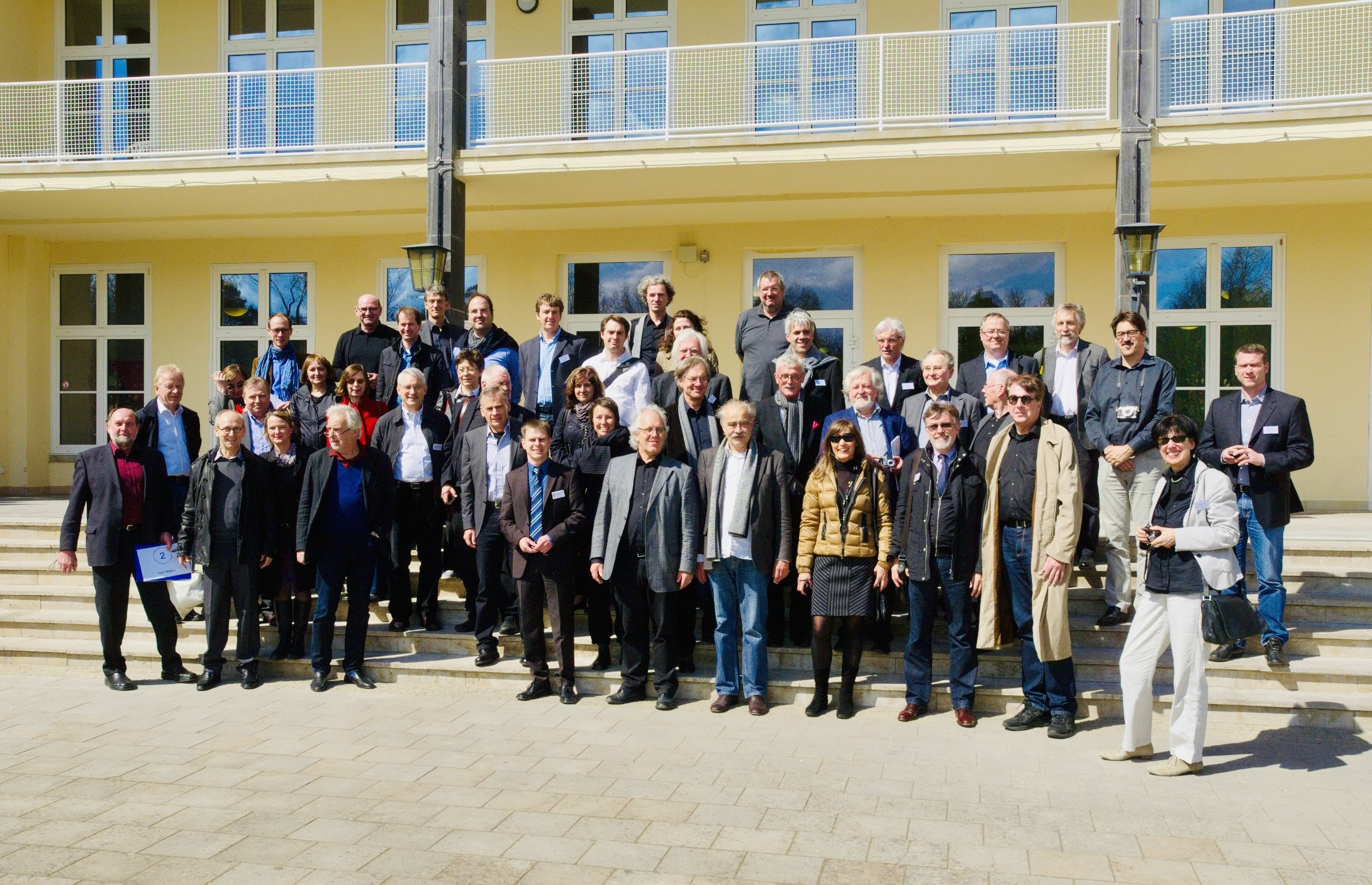 Gruppenbild 2012-04-21_SachsenAnhalt_Internet.jpg